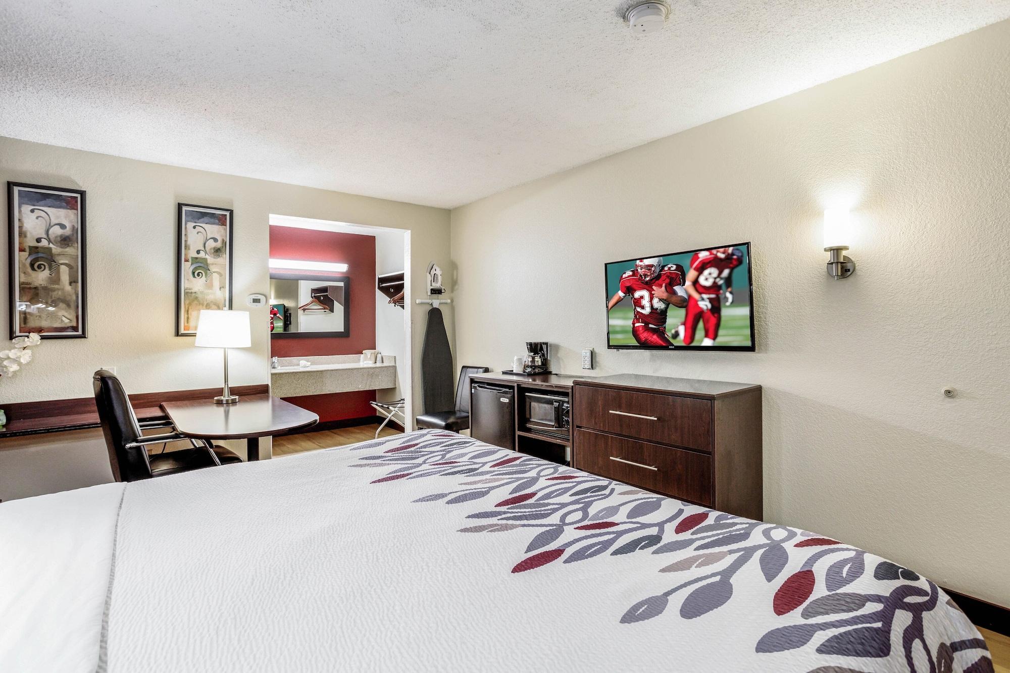 Motel Red Roof 2*